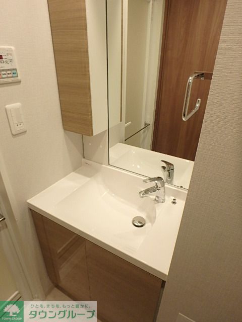 洗面設備　お部屋探しは株式会社　タウンハウジング　までお気軽にお問合…