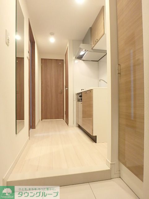 玄関　お部屋探しは株式会社　タウンハウジング　までお気軽にお問合…