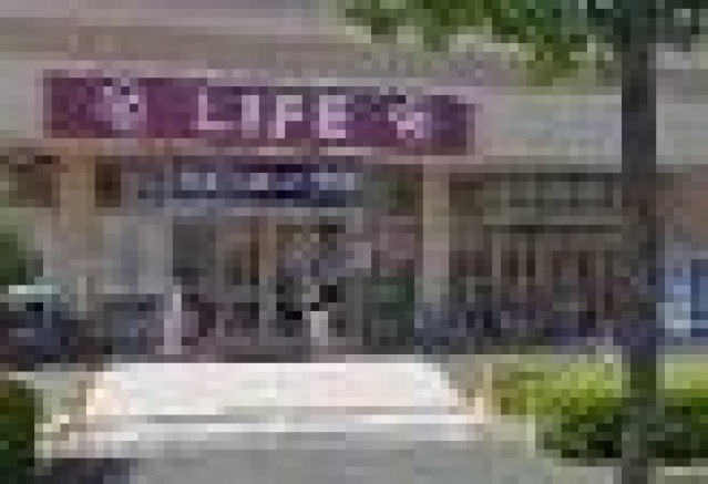 スーパー　ライフ高津新作店（スーパー）まで824m