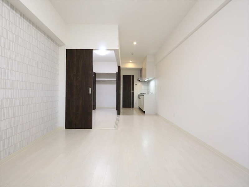 その他　ＬＤＫ12.12帖　　洋室3.85帖と繋げても使えます