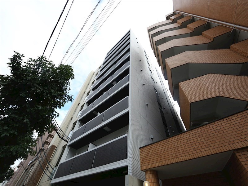 建物外観　外観　防犯カメラ付　オートロック　宅配ＢＯＸ