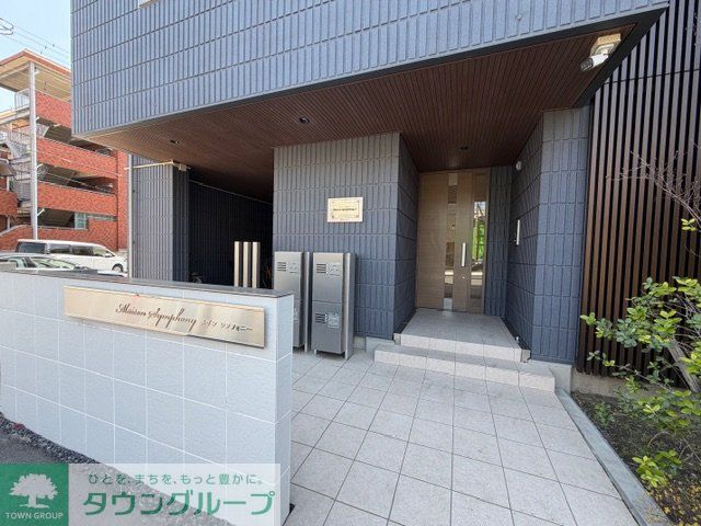 エントランス　エントランス