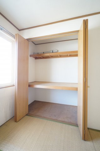 収納　※同物件・反転タイプの写真です。