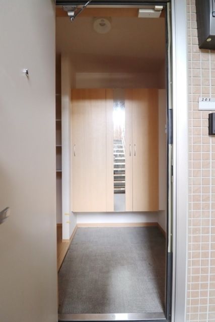 玄関　★お問い合わせはタウンハウジングまで★