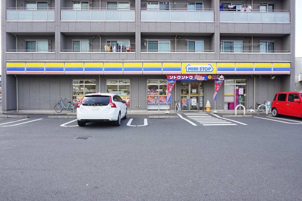 コンビニ　ミニストップ 春日部大枝店（コンビニ）まで153m