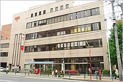 郵便局　荒川郵便局（郵便局）まで284m