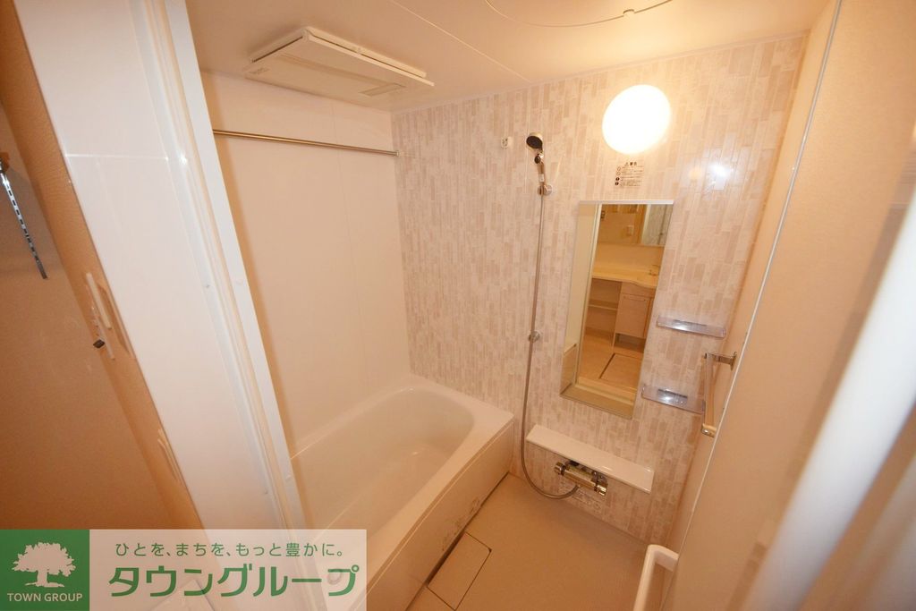 バス・シャワールーム　洗面