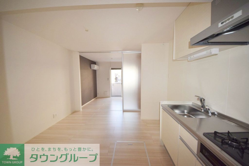 居室・リビング　キッチン