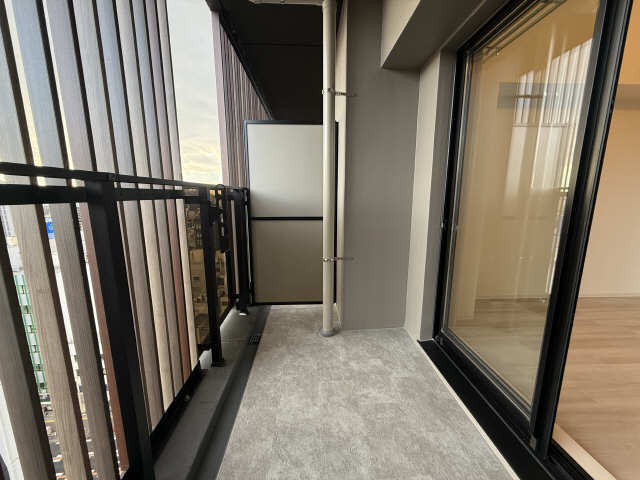 バルコニー　1202と同タイプ