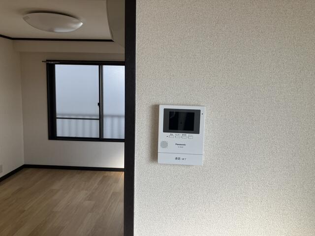 居室・リビング　?