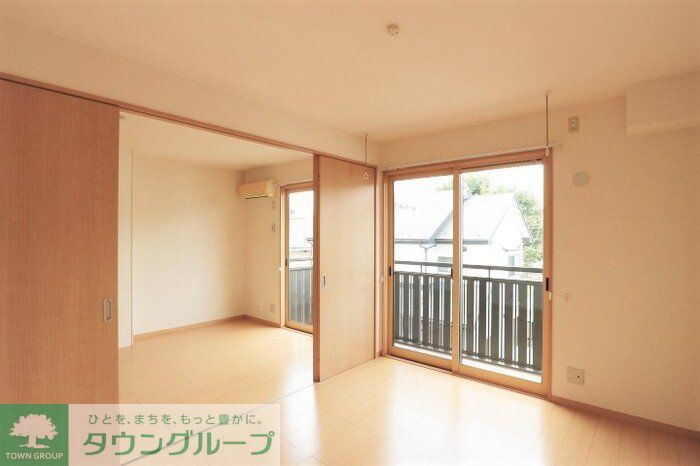 居室・リビング　※別号室参考写真です