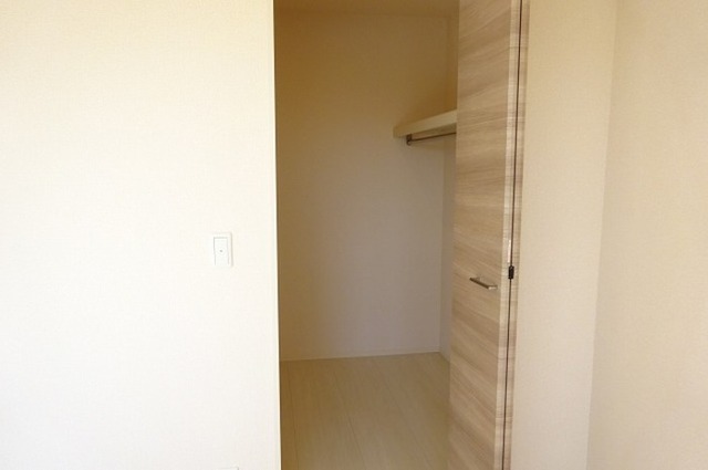 収納　ウォークインクローゼット