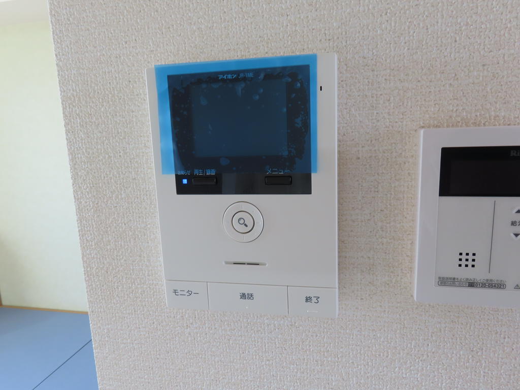 セキュリティ　写真・動画・パノラマは同物件別部屋のものです。