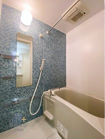 バス・シャワールーム　※他号室写真です