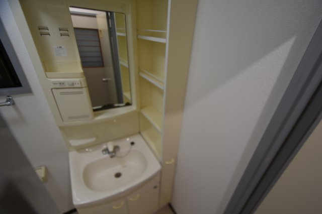 洗面設備　独立洗面化粧台付き☆