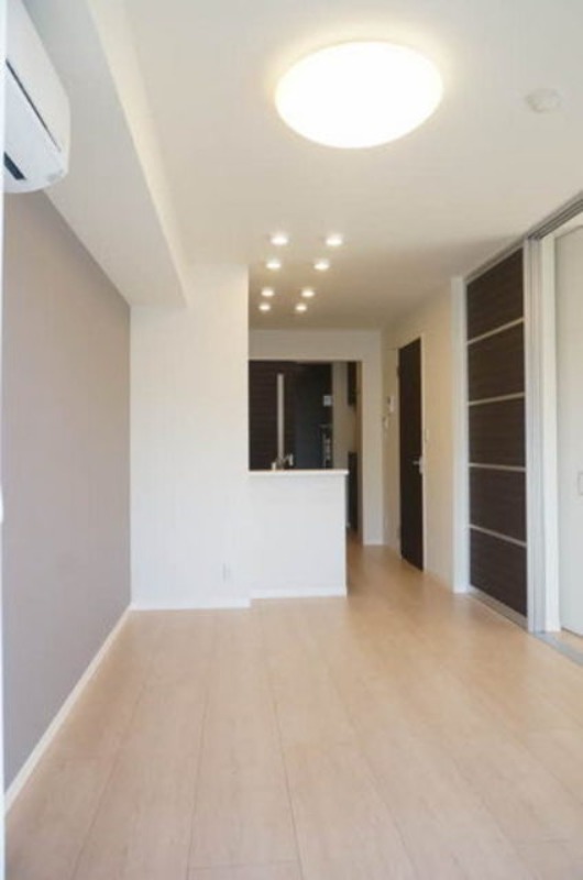 居室・リビング　図面と現状に相違がある場合には現状を優先