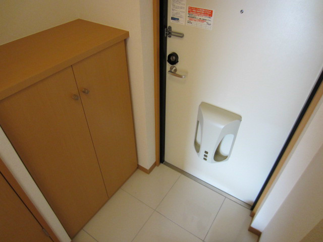 玄関　※他部屋参照