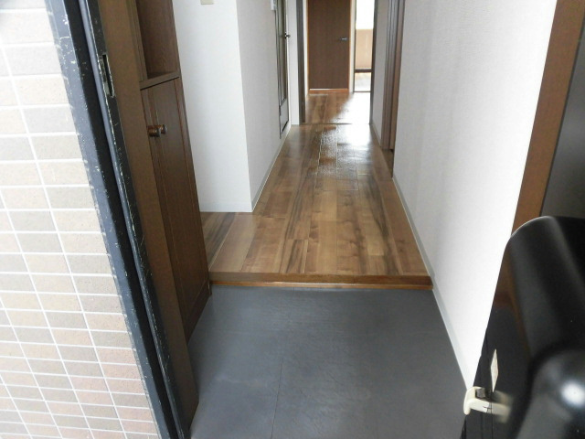 玄関　同型タイプ