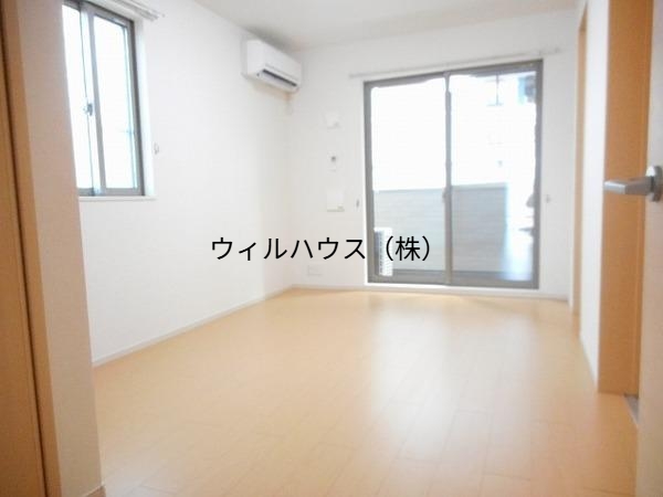 居室・リビング　明るい室内！