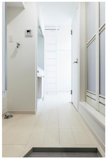 玄関　収納もある玄関です