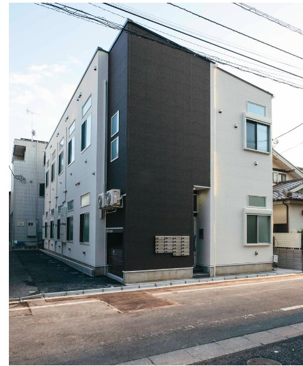 エントランス　毎日通るエントランスはこのようになっています