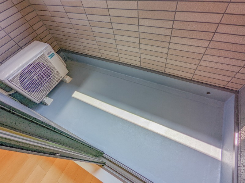 バルコニー　図面と現状に相違がある場合には現状を優先