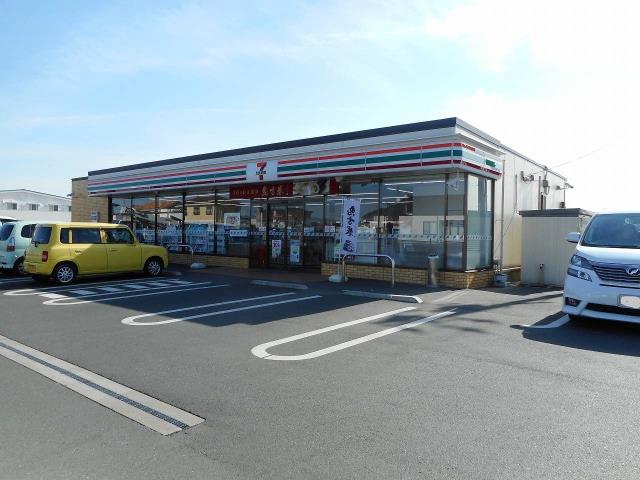 コンビニ　セブンイレブン（コンビニ）まで435m