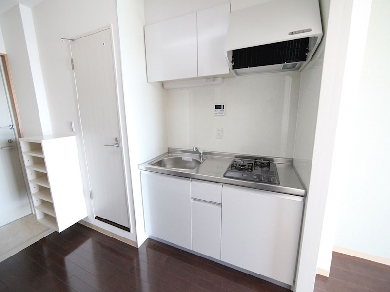 キッチン　システムキッチン（ガス2口コンロ付）