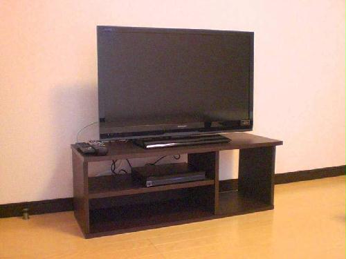 その他　32型薄型液晶テレビです。