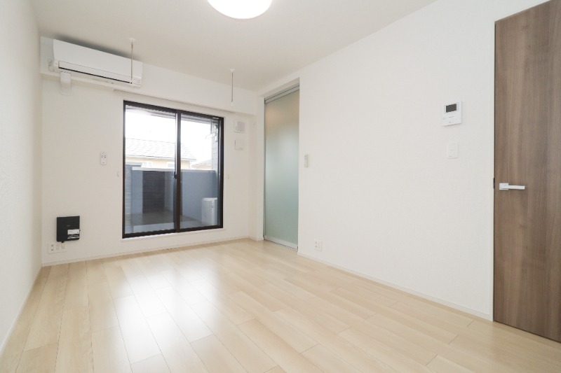 居室・リビング　図面と現状に相違がある場合には現状を優先