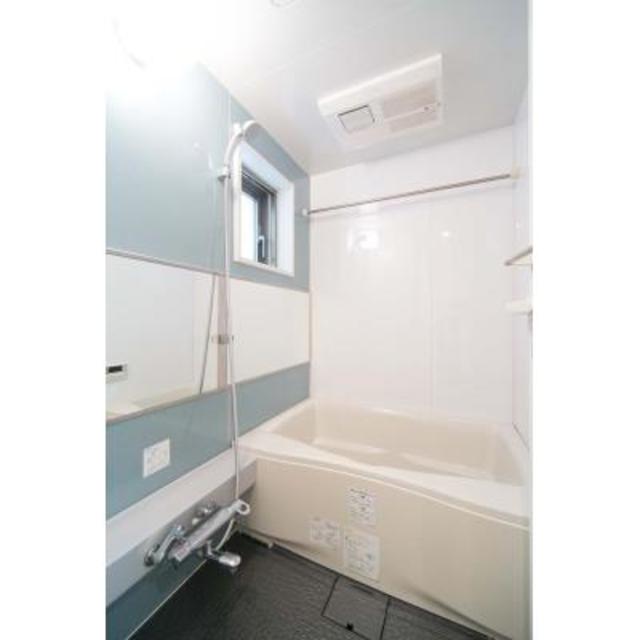 バス・シャワールーム　※写真は同タイプ住戸です。