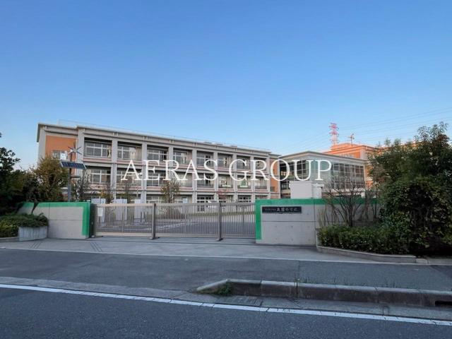 小学校　さいたま市立美園小学校（小学校）まで978m