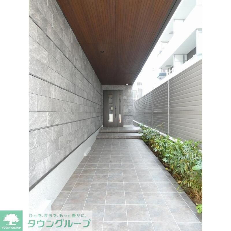 エントランス　エントランス