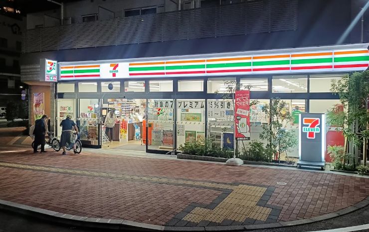 コンビニ　セブンイレブン墨田東駒形1丁目店（コンビニ）まで226m