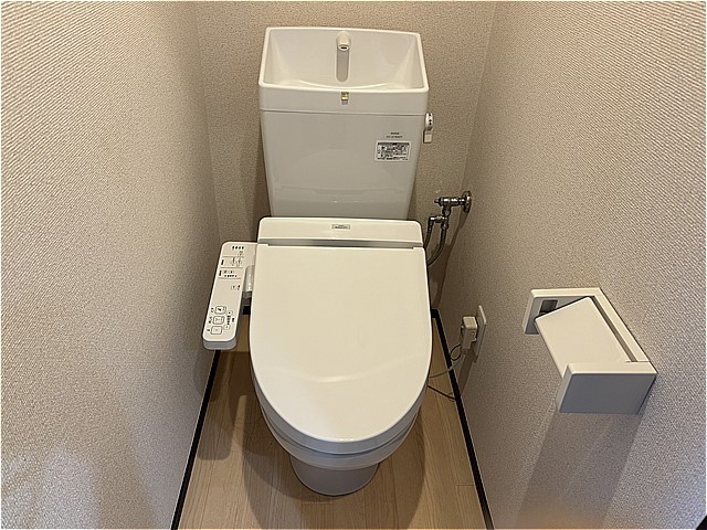 クレイノYK岡村のトイレ写真