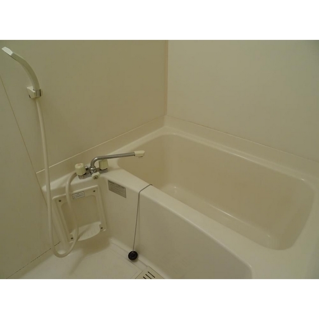 バス・シャワールーム　バスルーム