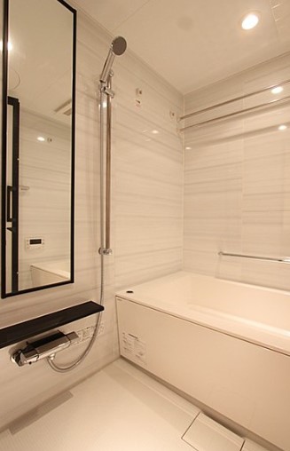 バス・シャワールーム　☆ゆっくりくつろげるお風呂☆