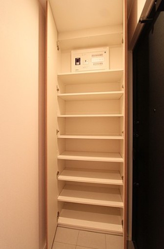 収納　☆シューズボックス☆