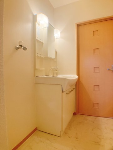 洗面設備　画像はイメージです。現況を優先いたします。