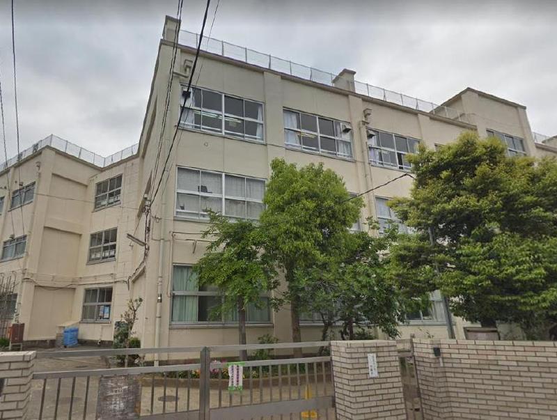 小学校　足立区立扇小学校（小学校）まで264m