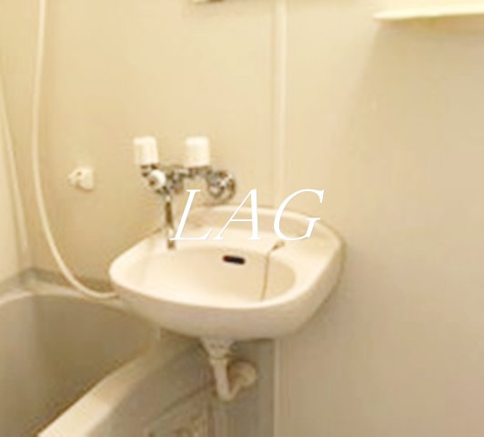 洗面設備　洗面台です。