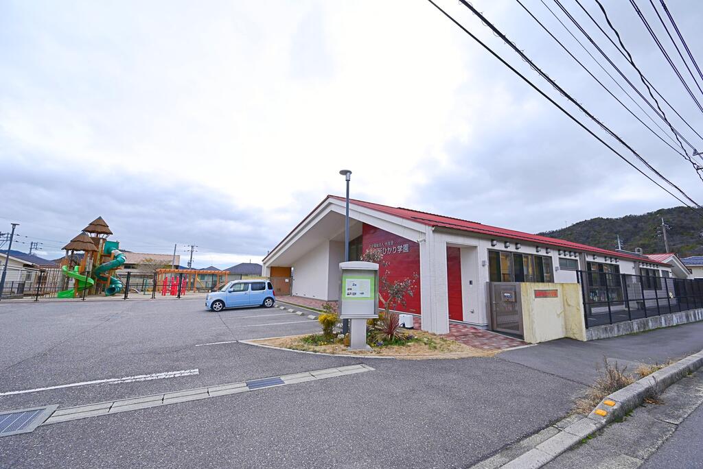 幼稚園・保育園　保育所ひかり学園（幼稚園・保育園）まで1149m