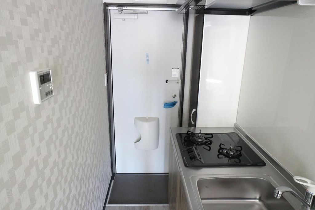 玄関　同社施工の参考写真です。