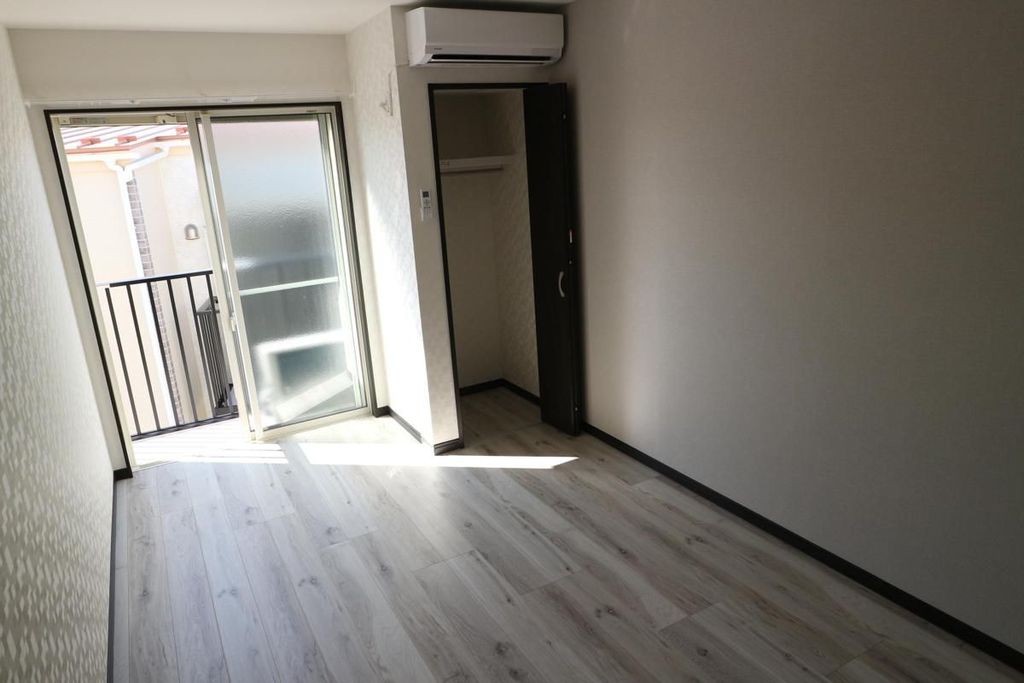 居室・リビング　同社施工の参考写真です。