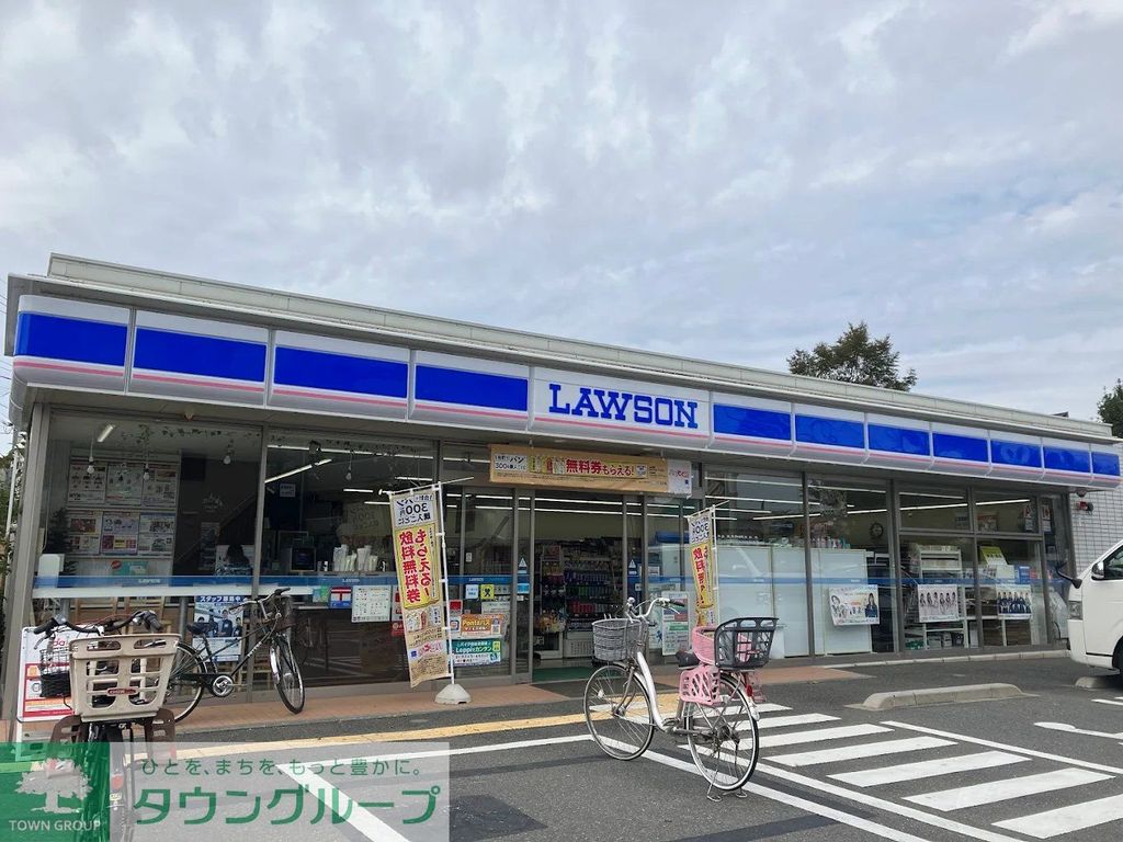 コンビニ　ローソンさいたま東門前南店（コンビニ）まで390m