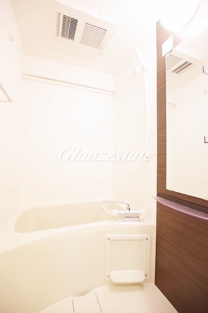 バス・シャワールーム　☆一日の疲れを癒すバスルーム☆