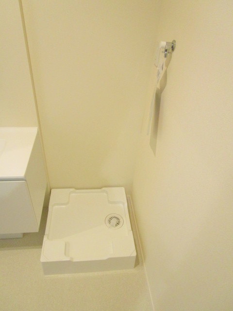 洗面設備　同物件同間取りの301号室の写真です