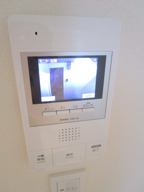 セキュリティ　同物件同間取りの301号室の写真です