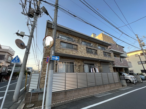 建物外観　全室南向き