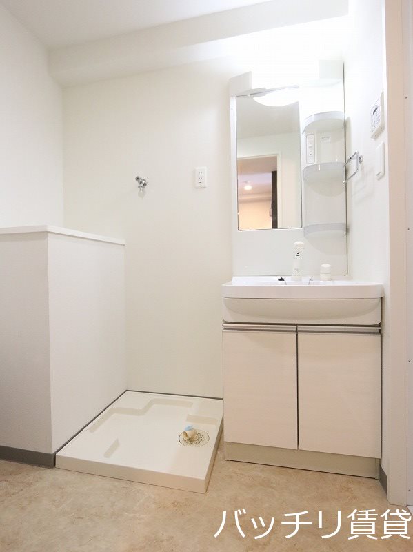 洗面設備　同型タイプの為、現状を優先致します